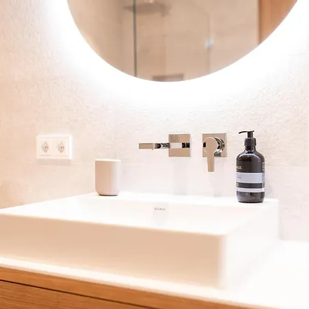 Aparthotel Toploft Serviced 4*