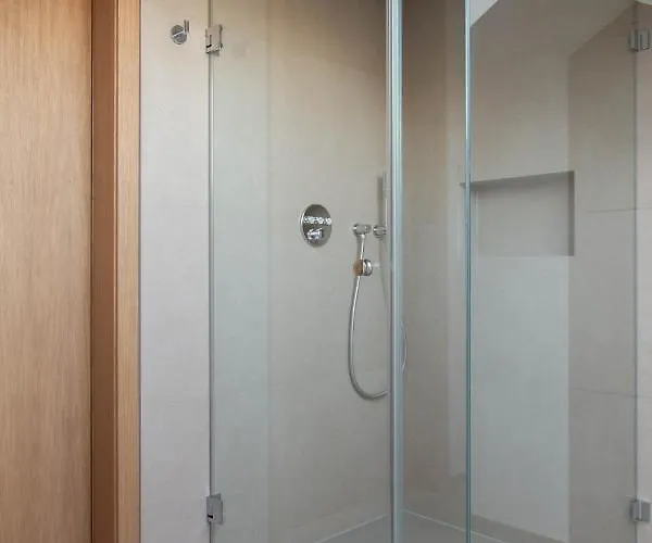 Apartmanhotel Toploft Serviced 4*